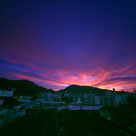 Tropical Sunset Hotel Patong Kültér fotó