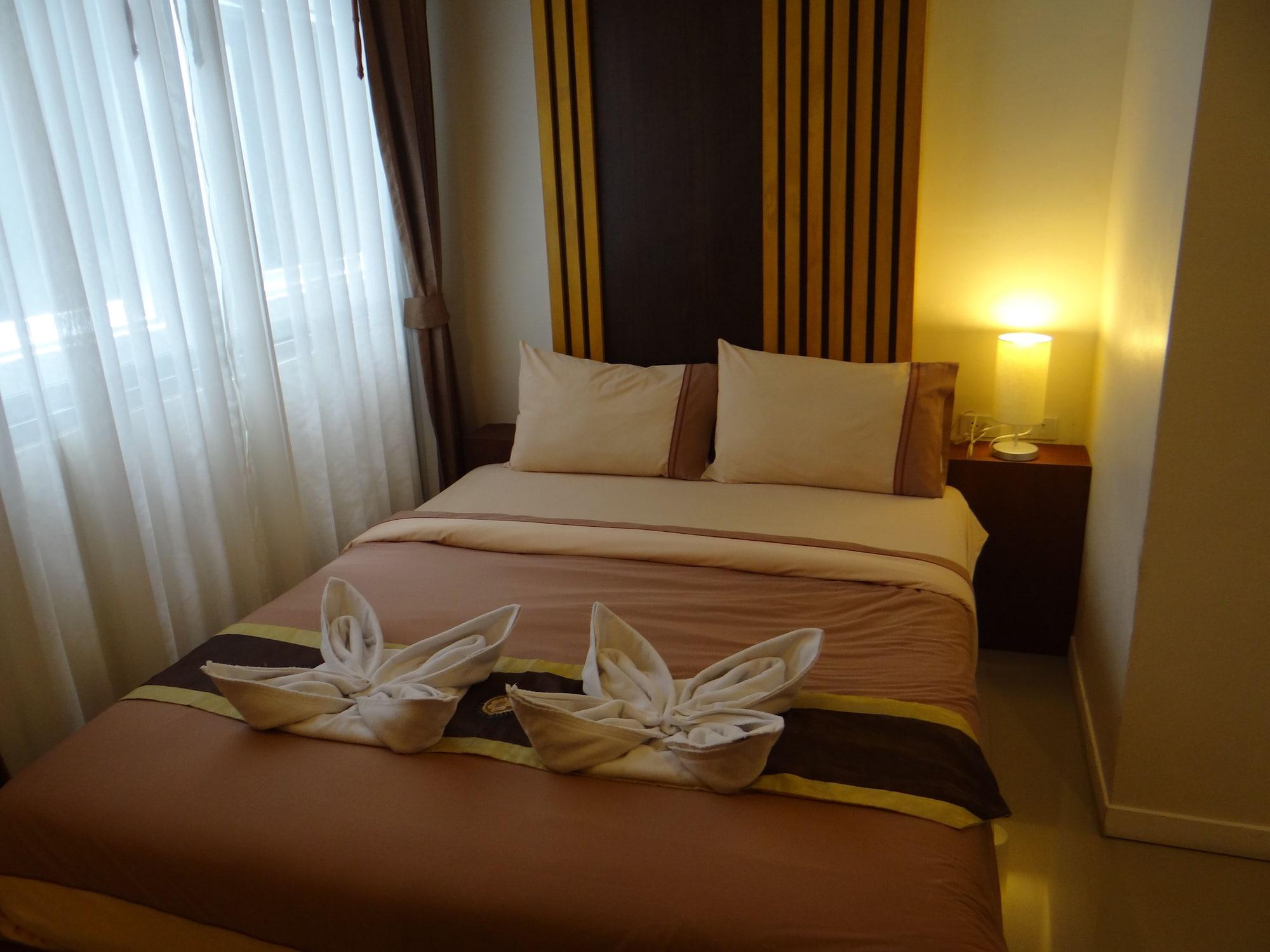 Tropical Sunset Hotel Patong Kültér fotó