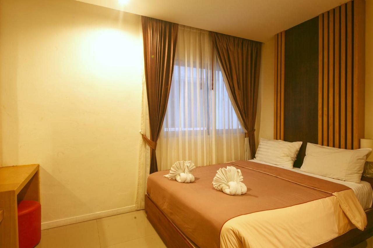 Tropical Sunset Hotel Patong Kültér fotó